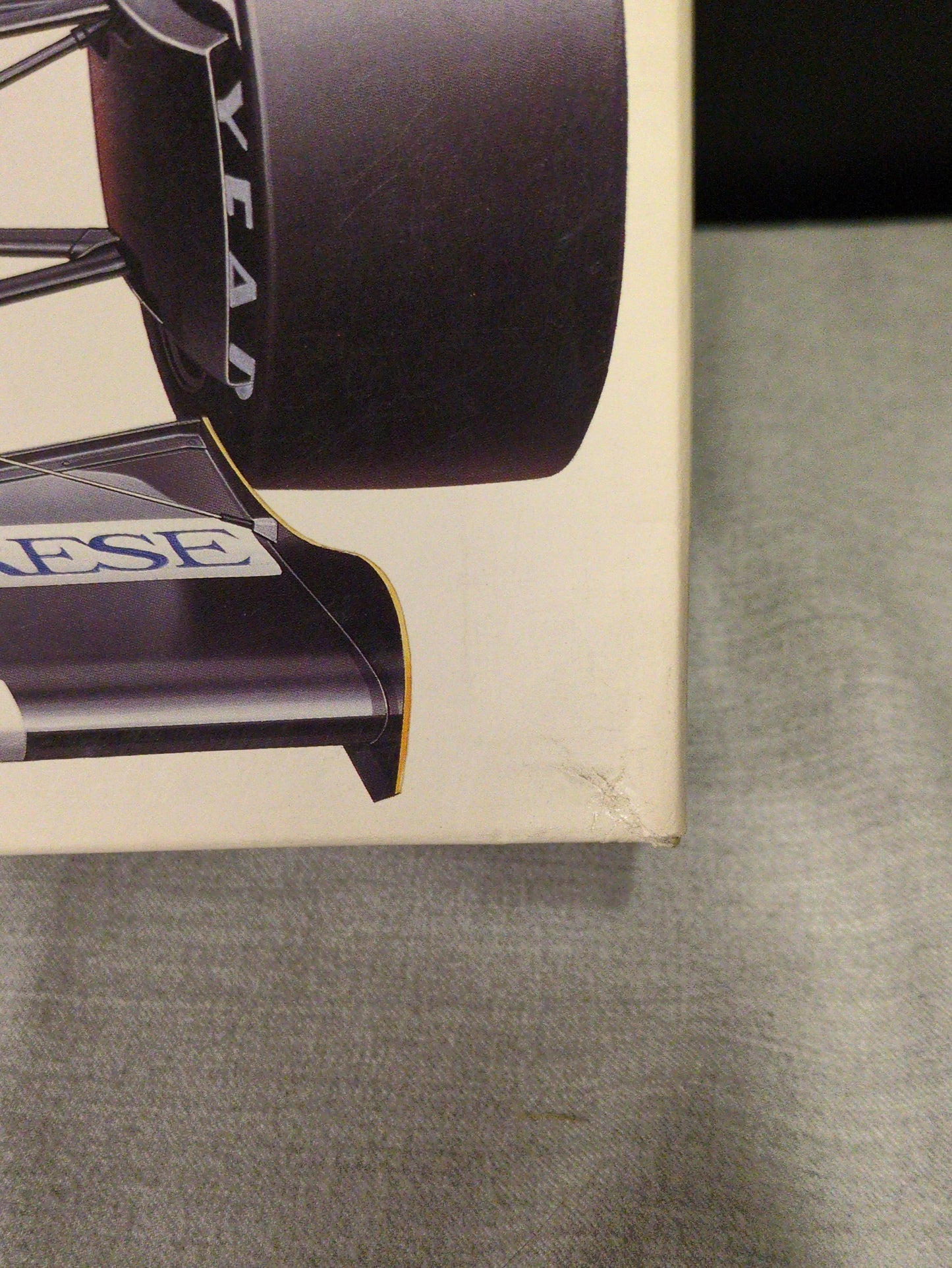 Tamiya 1/20 Grand Prix Collection Benetton Ford B188 No.21