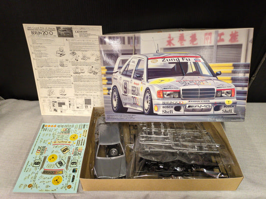 Fujimi Mokei 1/24 39Th GRAND PRIX OF MACAU Mercedes Benz 190E EV.II TC62
