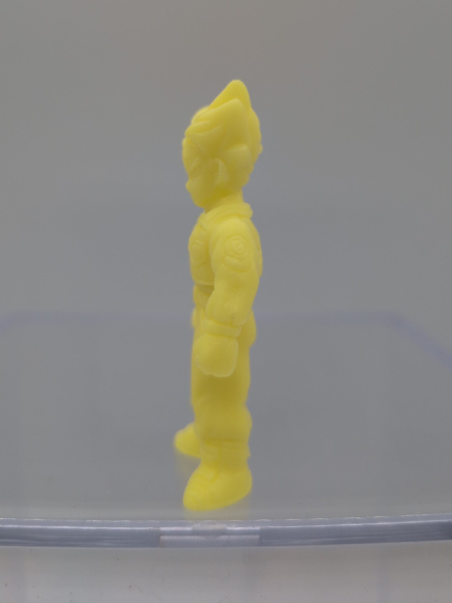 Bandai Dragon Ball Z Part 16 267 Super-Saiyan Trunks F Yellow