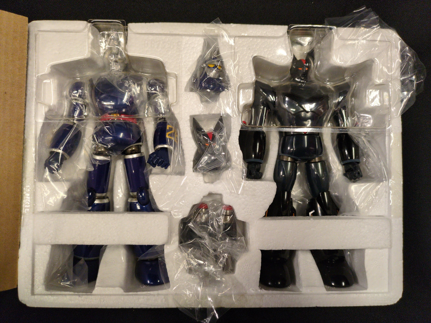 Bandai Soul of Chogokin Tetsujin 28 (Messenger of the Sun) and Black Ox GX-44S