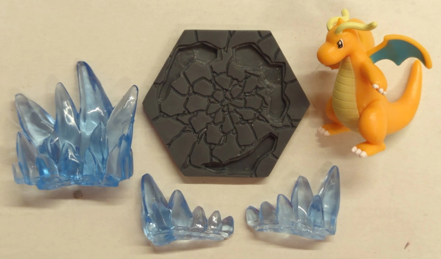 Takara Tomy Arts Pokemon Diorama Dragonite Dark & Dragon Pokemon Dragonite
