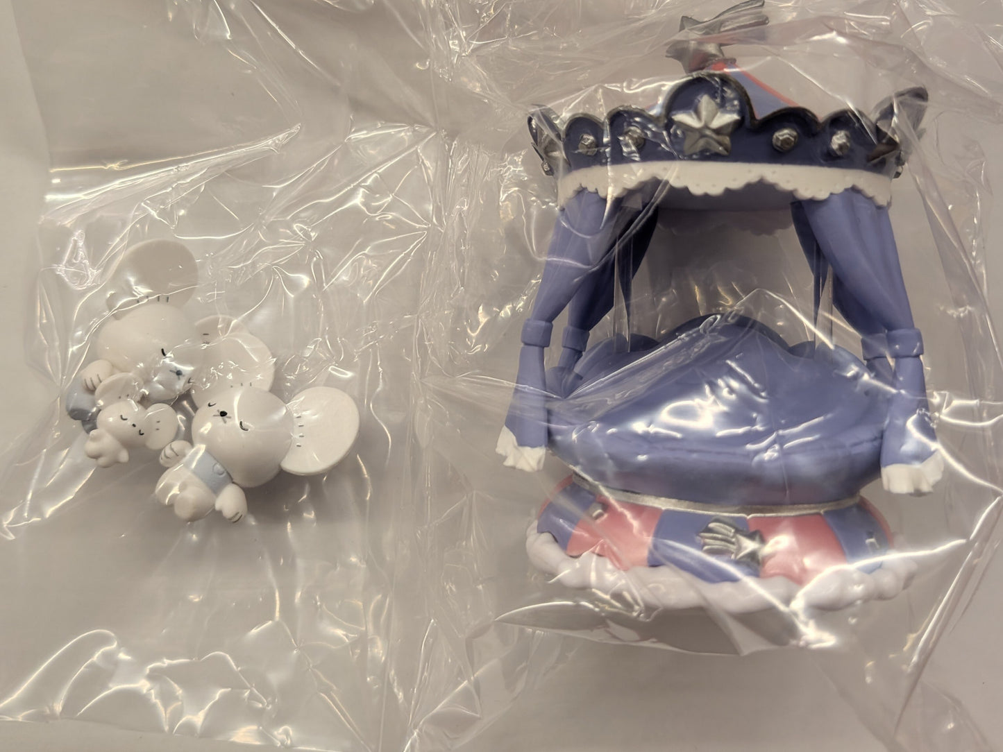 Re-Ment NIGHTY NIGHT COLLECTION Ikkanezumi (Family of Three) 4