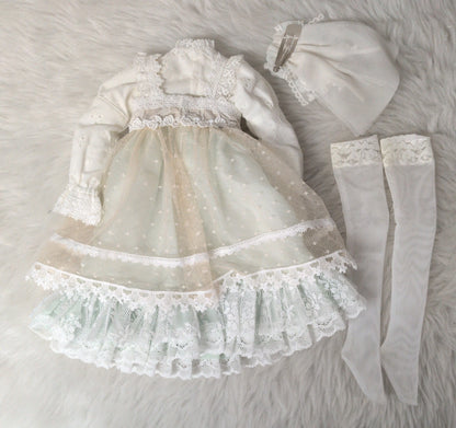Doll outfit, 40-50cm size (MSD, Obitsu 50, etc.), includes a head and lace apron dress.