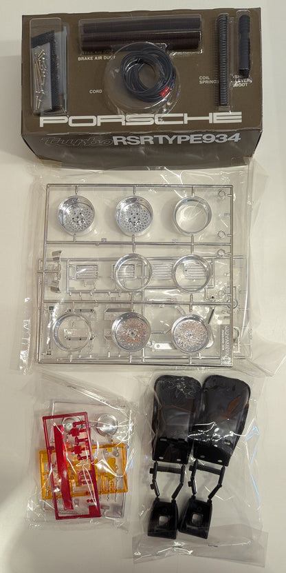 Tamiya 1/12 Big Scale Series Porsche Turbo RSR934 Racing Jagermeister 18