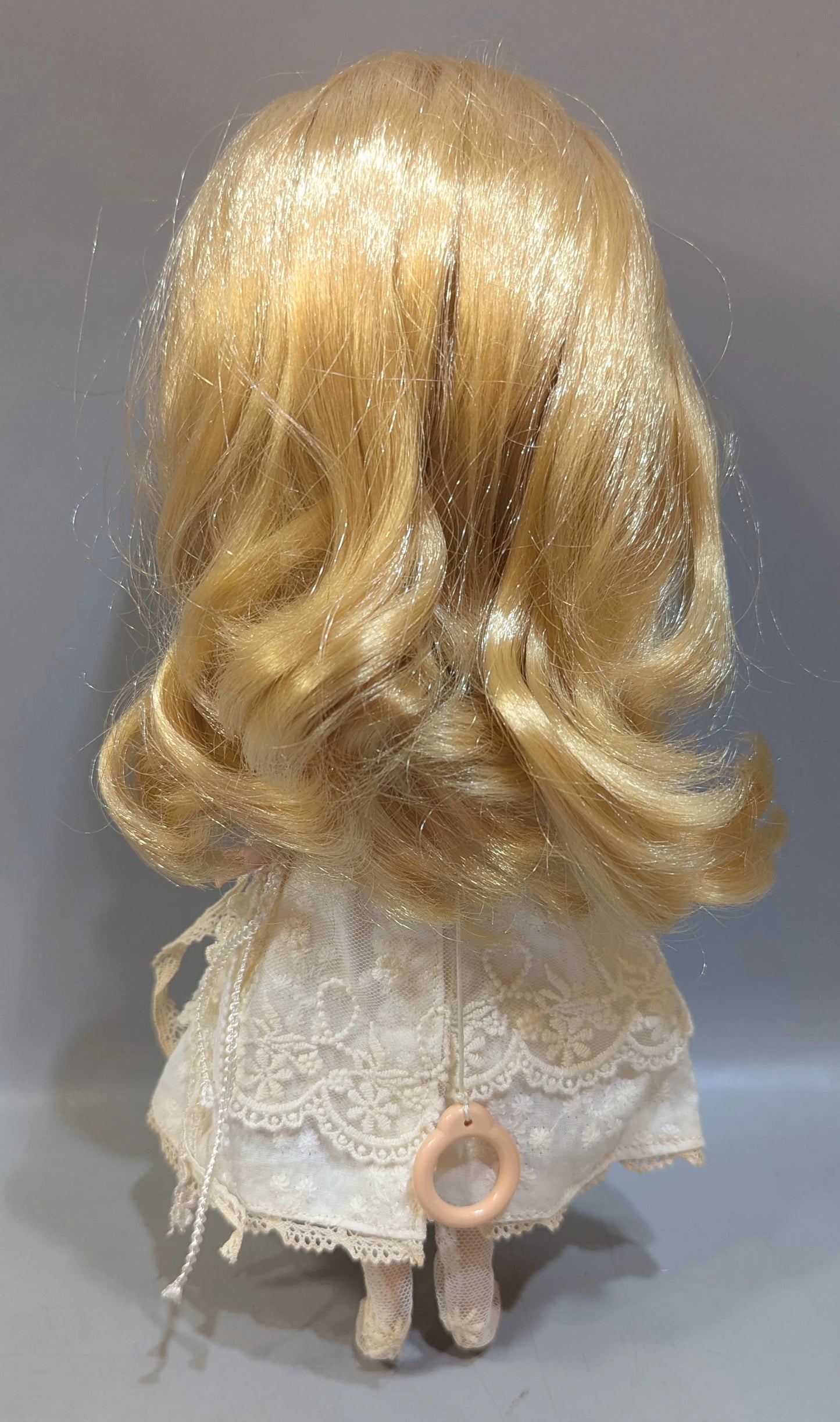 Neo Custom Blythe White One Piece