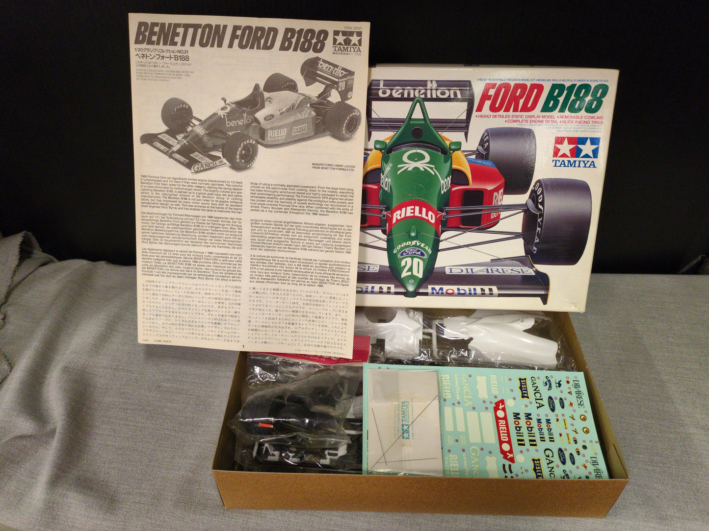 Tamiya 1/20 Grand Prix Collection Benetton Ford B188 No.21