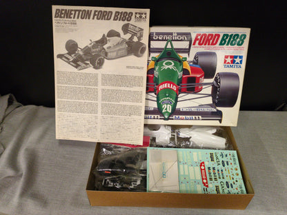 Tamiya 1/20 Grand Prix Collection Benetton Ford B188 No.21