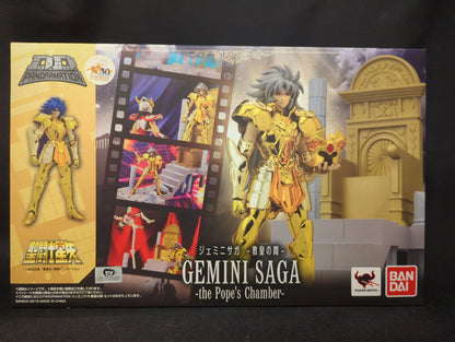 Bandai DDPANORAMATION Masami Kurumada Gemini Saga -The Pope's Room- With First Edition Bonus Item
