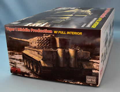 RMF 1/35 Tiger I Middle Production (with full interior) RM5010