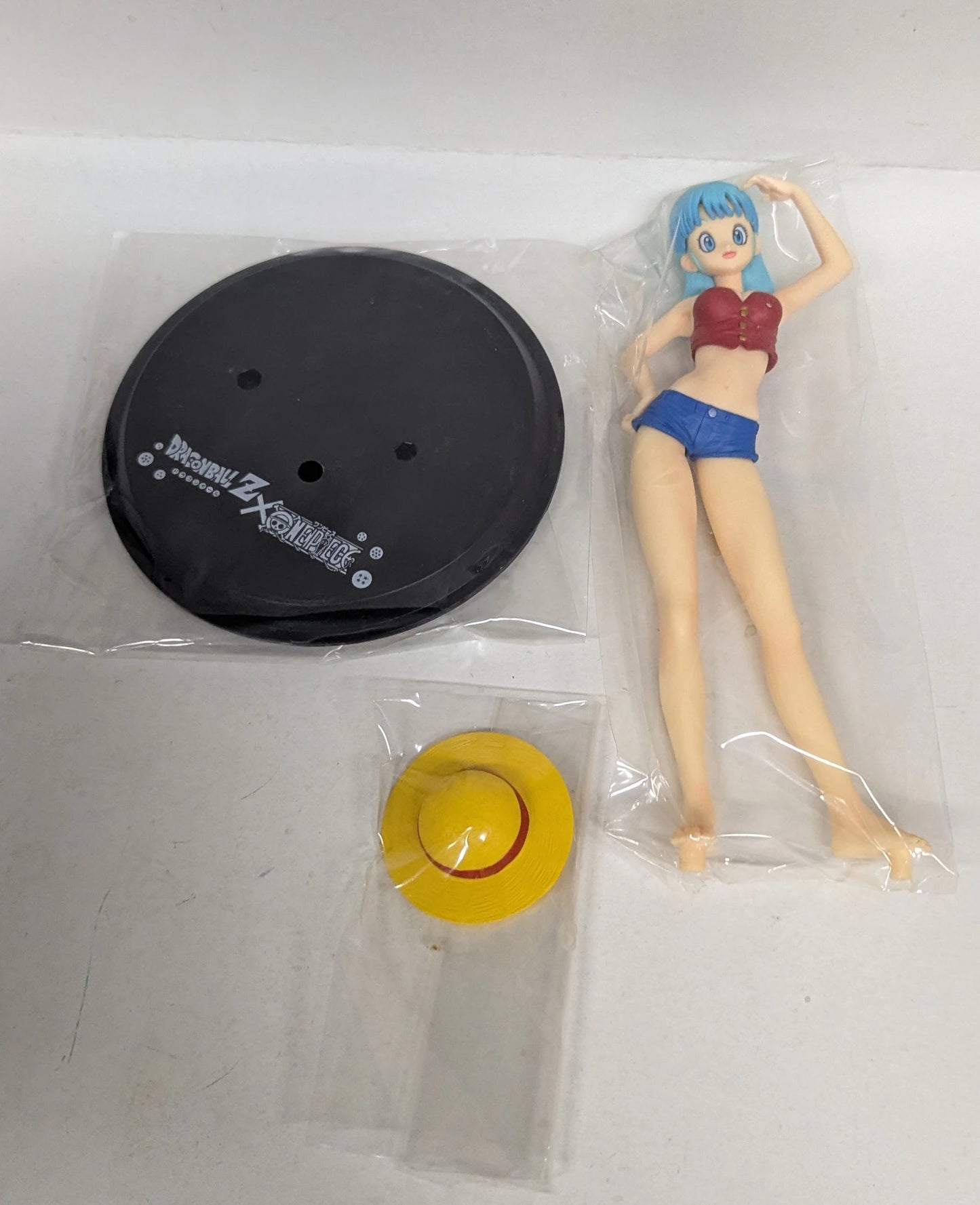 Banpresto DX Assembled Figure Bulma and Nami Edition Bulma