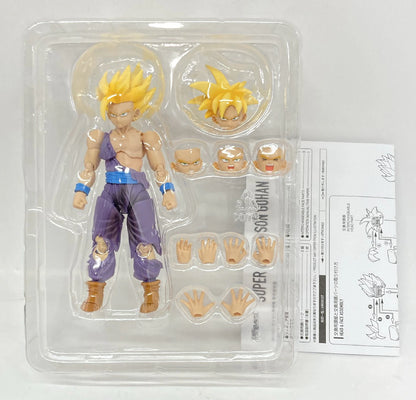 Bandai SH Figuarts Super-Saiyan Son Gohan (version de renouvellement)