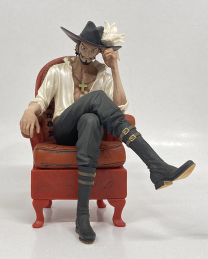 Banpresto Creator Creator One Piece A Dracule Mihawk ( Normal color)