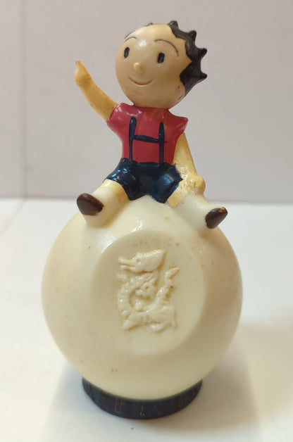 Mitsubishi Trust Bank Spardose Kuri-chan reitet auf dem Dragon Ball 130 mm