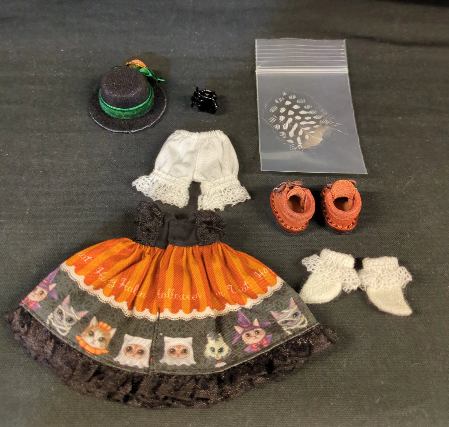 Doll Outfit 1/12 Scale ( Petite Blythe , Obitsu 11, etc.) One Piece Lolita Cat Orange Black