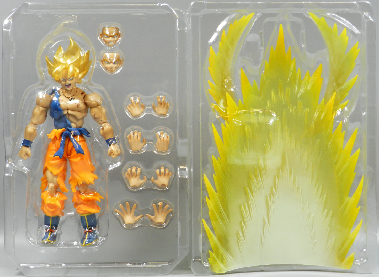 BANDAI SPIRITS SHFiguarts Super-Saiyan Son Goku/ Exclusive Edition