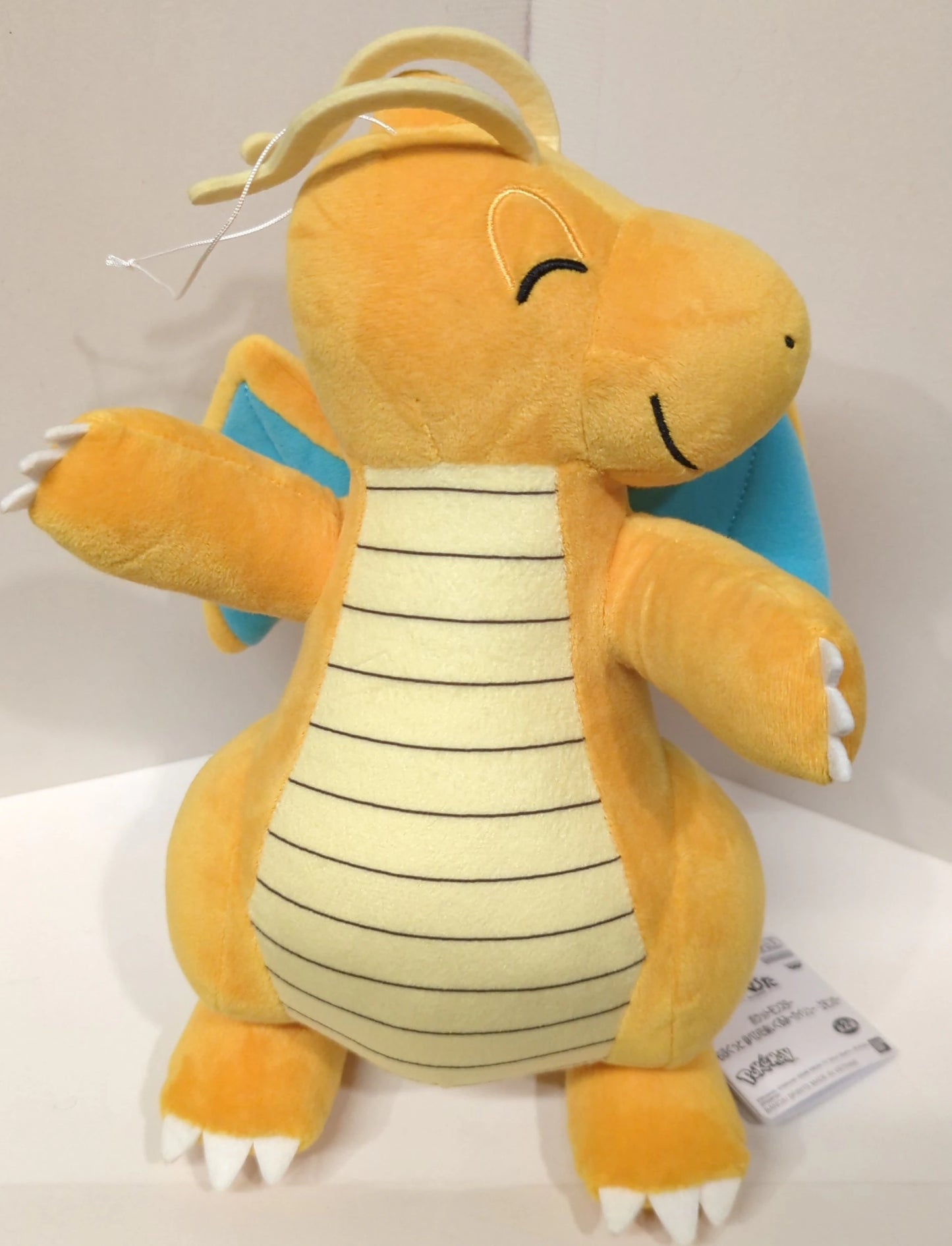 Bandai Spirits Mofugut Plush Stuffed Toy Dragonite Emonka Pokemon Dragonite