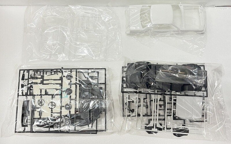 Aoshima Bunka Kyozaisha 1/24 The Skyline Series 6th R30 2000 Turbo Intercooler RS-X (KDR30) 4