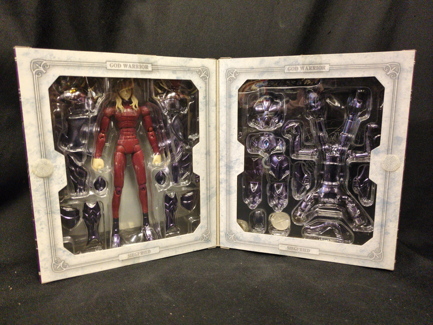 BANDAI Saint Cloth Myth Masami Kurumada Saint Seiya Seiya Star Dube Siegfried God Robe/ Reissue