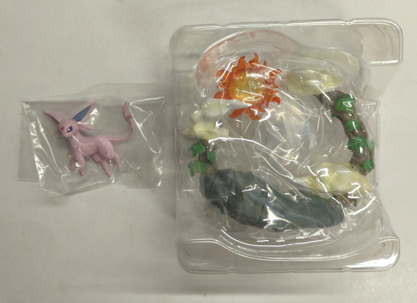 Re-Ment Circular diorama collection Pokemon Espeon 5