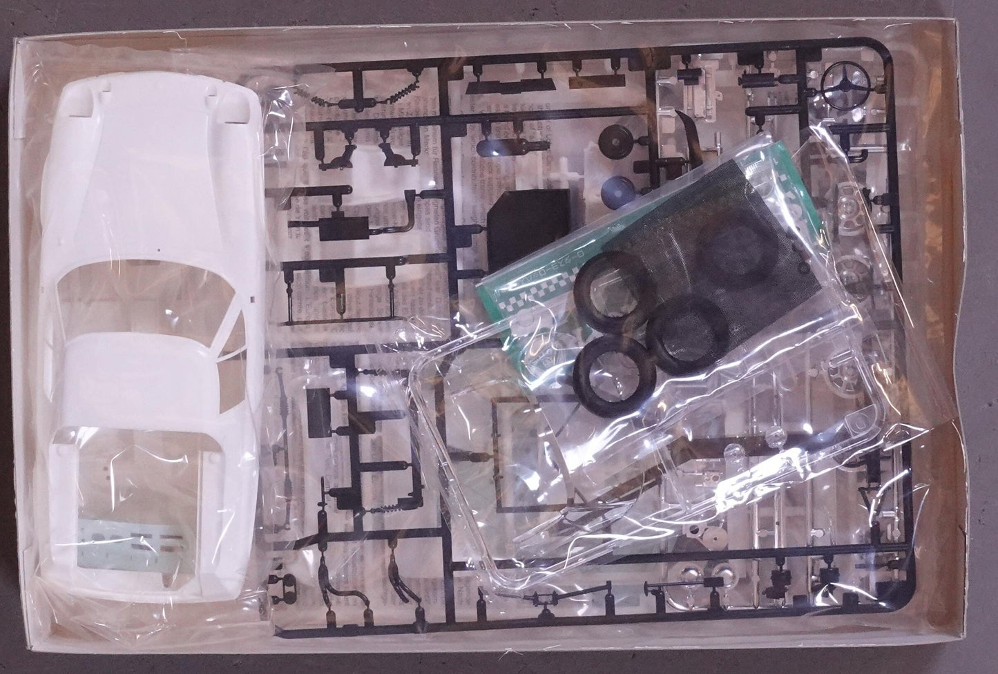 Tamiya 1/24 Sports Car Series No. 212 Lotus Europa Special 24212