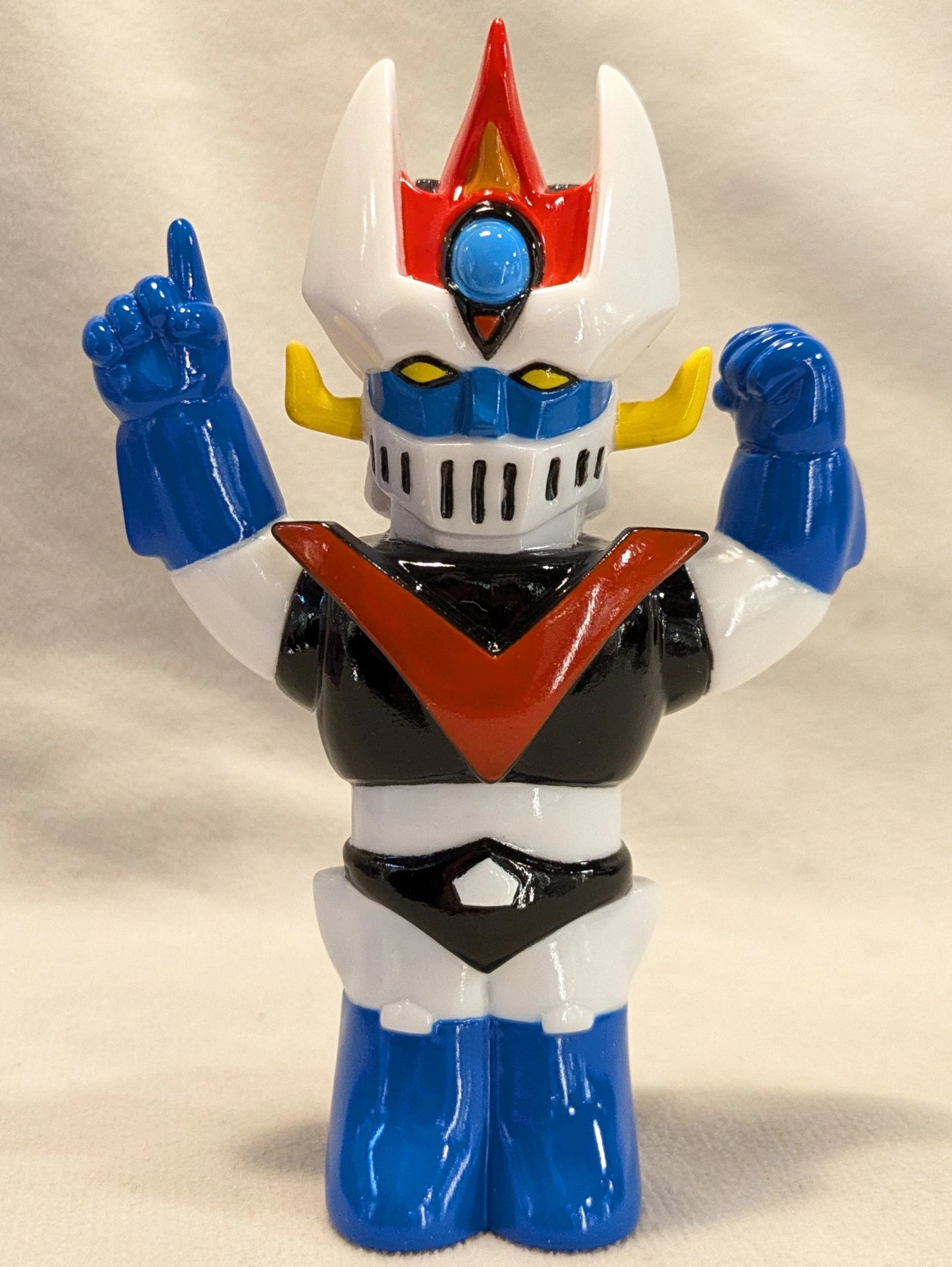 KAIJU ONE RFTERM0TOKEN Brawl 2.0 Great RFTERM1TOKEN White molding/Blue/Red/Black