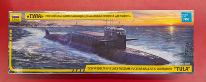 Zvezda 1/350 `Tula` Delfin Delta IV Russian Nuclear Ballistic Missile Submarine