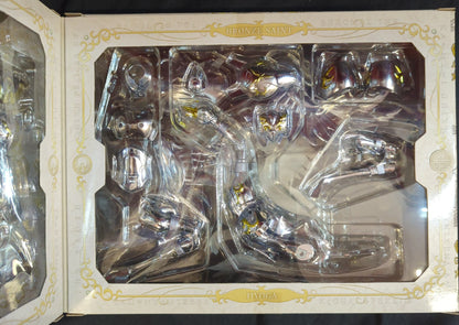 BANDAI Saint Seiya Myth Cloth Masami Kurumada Cygnus Hyoga God Cloth/God Cloth