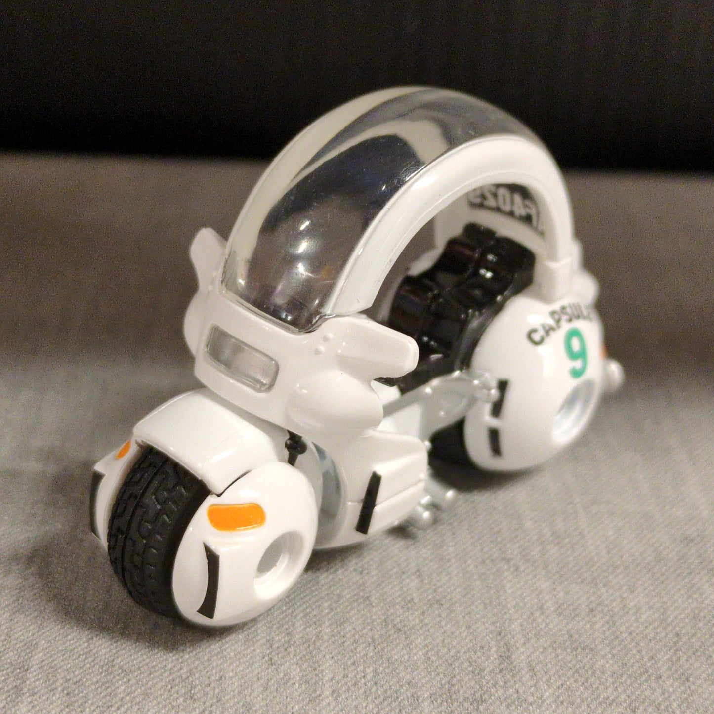 Takara Tomy Dream Tomica Tomica x Dragon Bulma Capsule No.9 Bike