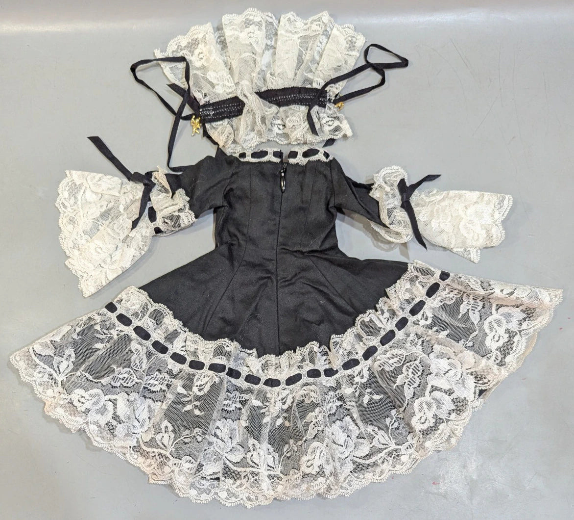 Doll outfit, SD size, Gothic Lolita dress + head