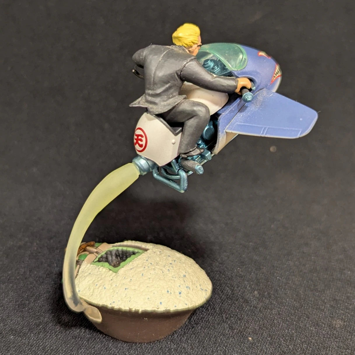 MegaHouse DB Capsule Neo 17/Fierce Battle - World Martial Arts Tournament (Tenkaichi Budokai) Edition Dragon Ball Announcer Color