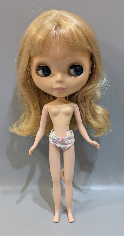 Neo Custom Blythe White One Piece