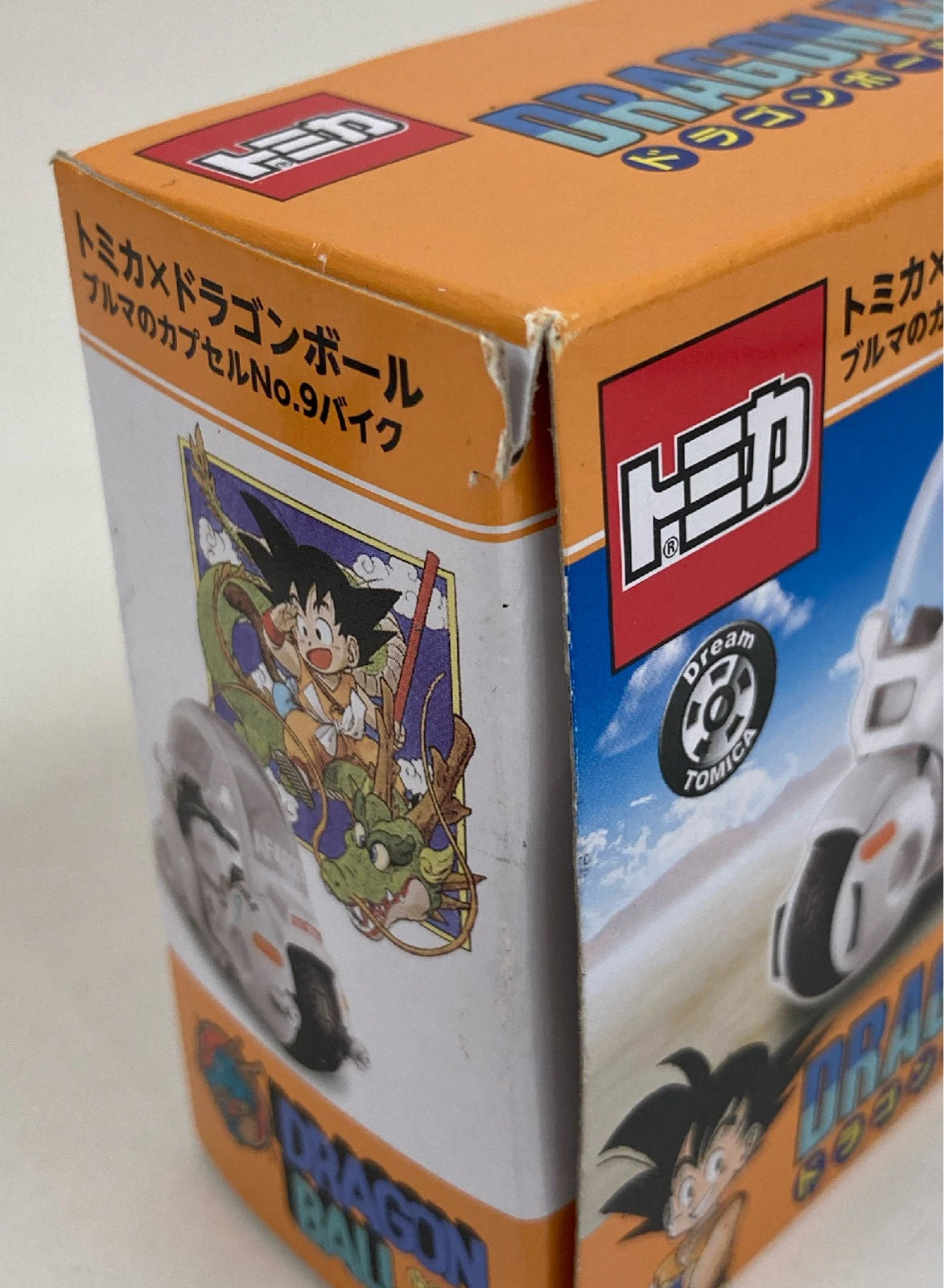 Takara Tomy Dream Tomica Tomica × Dragon Ball Bulma Capsule No.9 bike