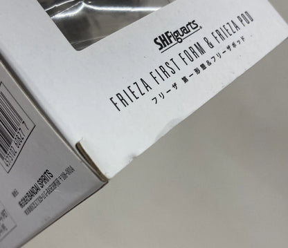 BANDAI SPIRITS SHFiguarts Frieza 1st Form & Frieza Pod Resale Edition