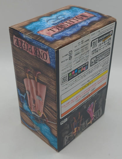 Banpresto DXF THE GRANDLINE LADY vol.03 Tashigi (Heart is a Smoker)