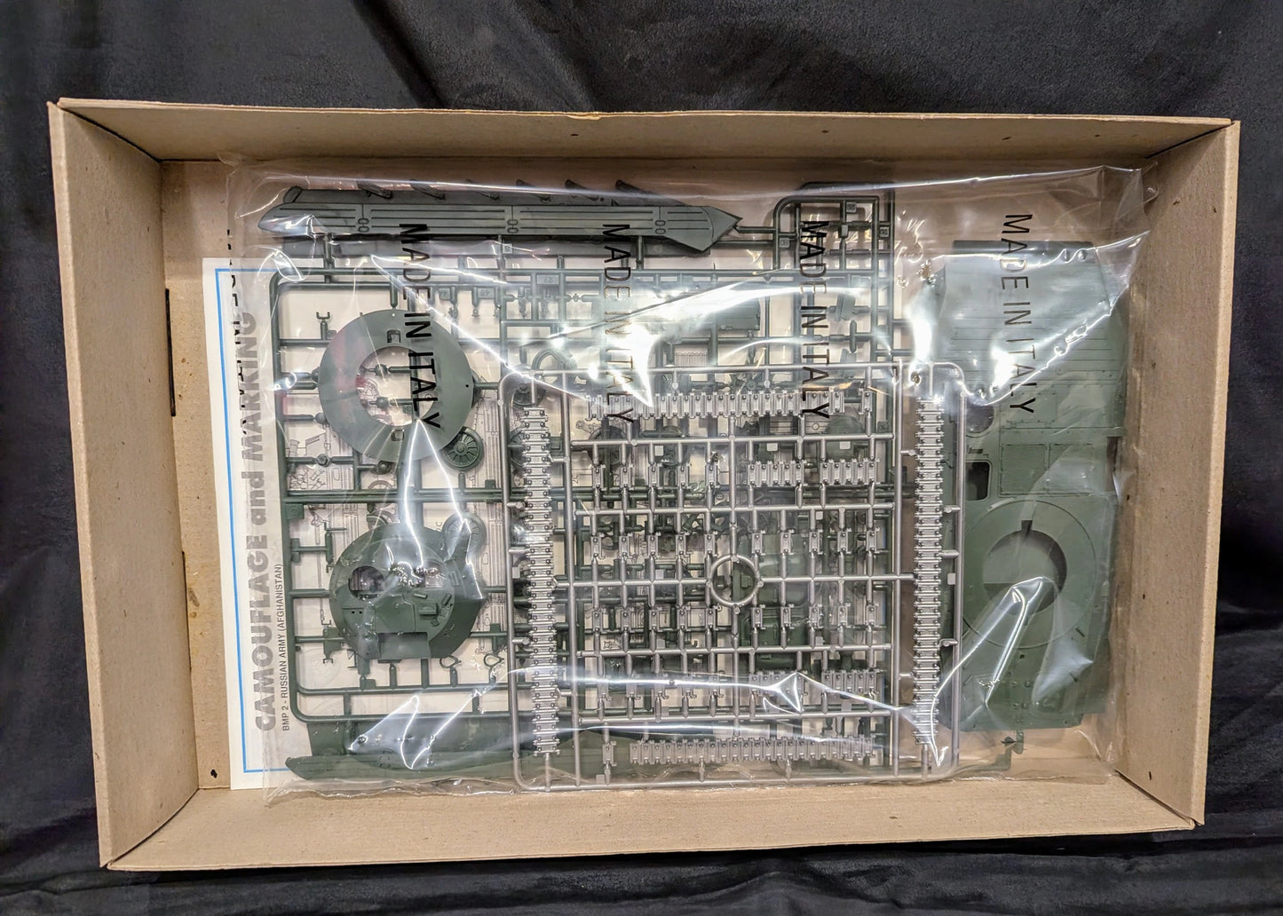 ESCI/ERTL 1/35 BMP2 INFANTRY COMBAT VEHICLE 5038