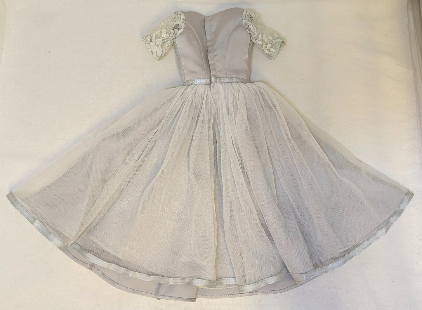 Volks - La Parsonal Collection Black Label Beauty Pearl Silver Dress set Size: SD16/DDS(L)/DD(L)/DDdy