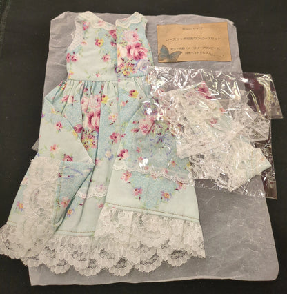 Doll Outfit 40-50cm size (MSD, Obitsu 50, etc.) One Piece set with Lace Jabot - Lolita Style