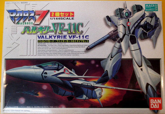 Bandai /1/144/Macross VF11C Battroid and Fighter 2 Set 2