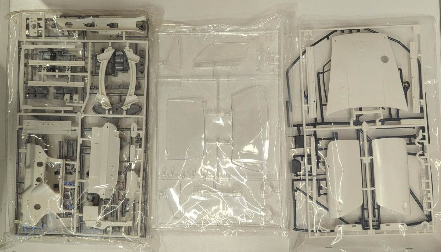 Tamiya 1/12 Big Scale Series Porsche Turbo RSR934 Racing Jagermeister 18