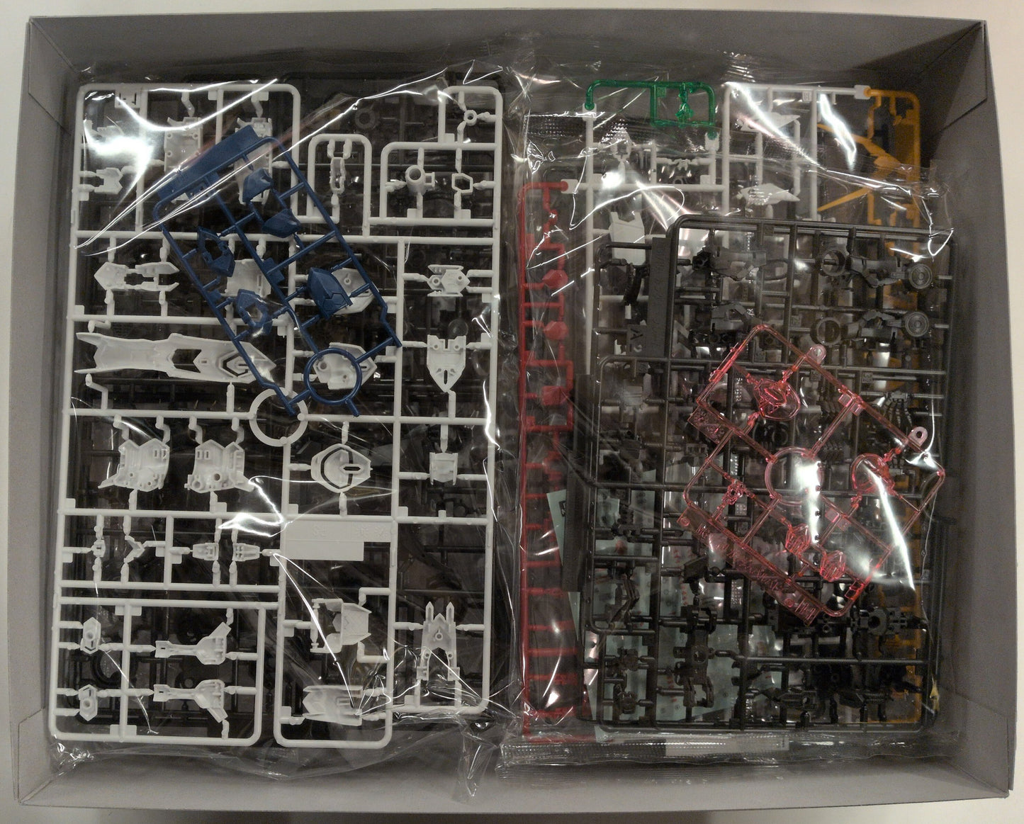 RFTERM0TOKEN MG 1/100 RFTERM1TOKEN version RFTERM2TOKEN Barbatos / 15+ marking