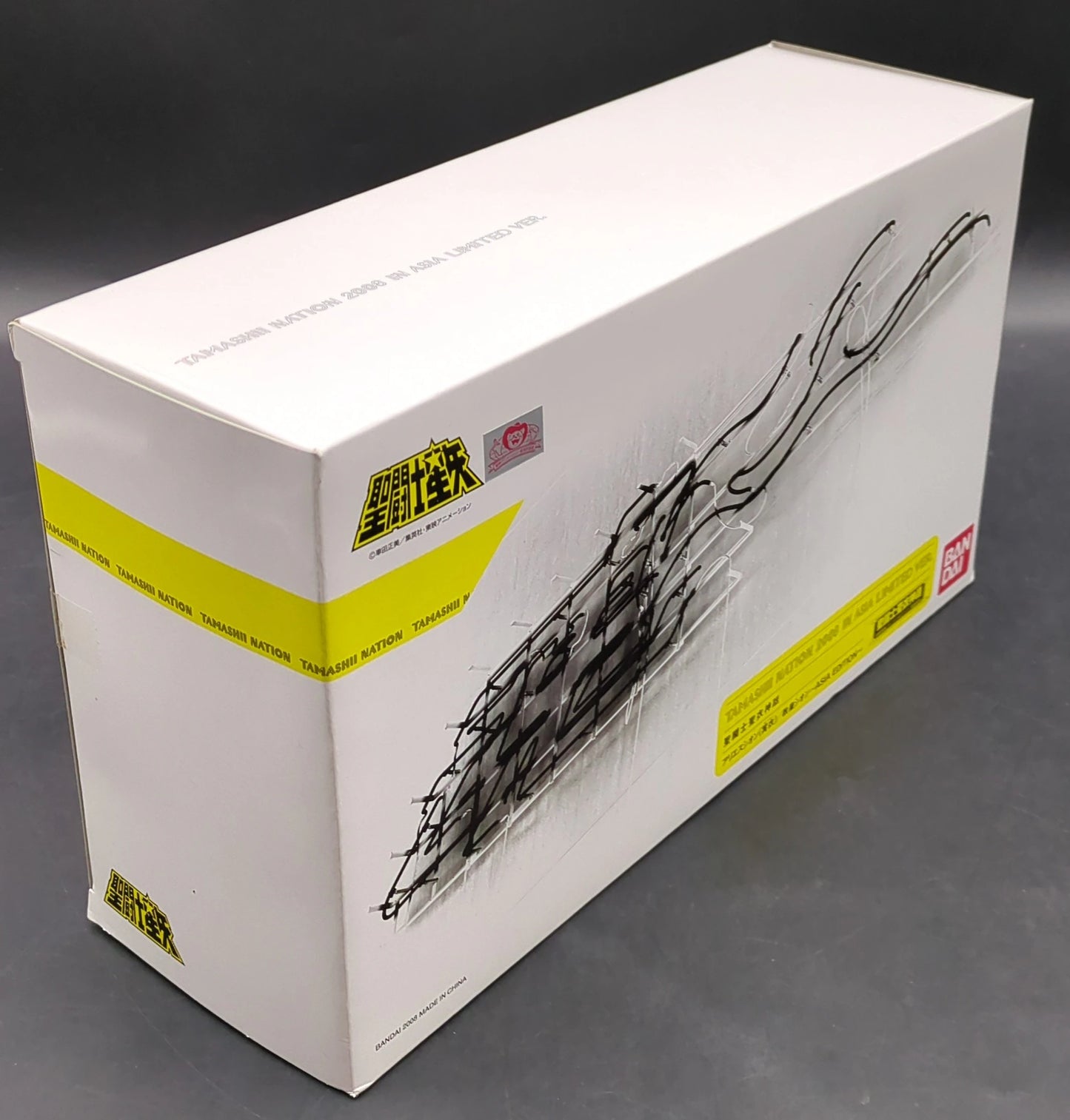 BANDAI Saint Seiya Myth Cloth Masami Kurumada Aries Shion (Surplice)/ Grand Pope Shion Asia Edition/ Tamashi Nation Asia Limited