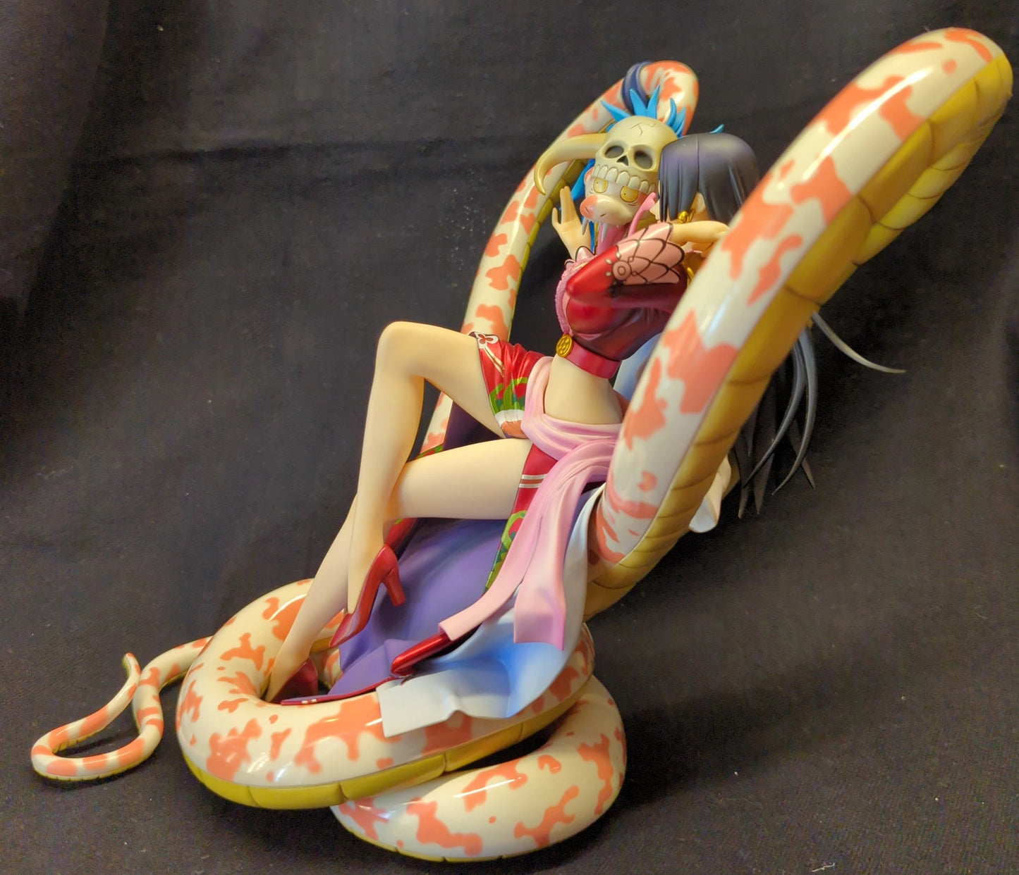 MegaHouse POP  NEO-MAXIMUM Pirate Empress Boa Hancock