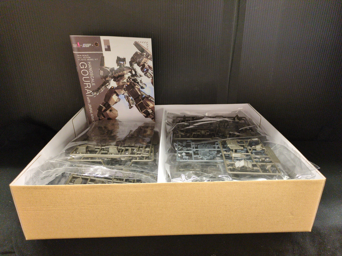 Kotobukiya Hand Scale Gourai with Jinrai Armor