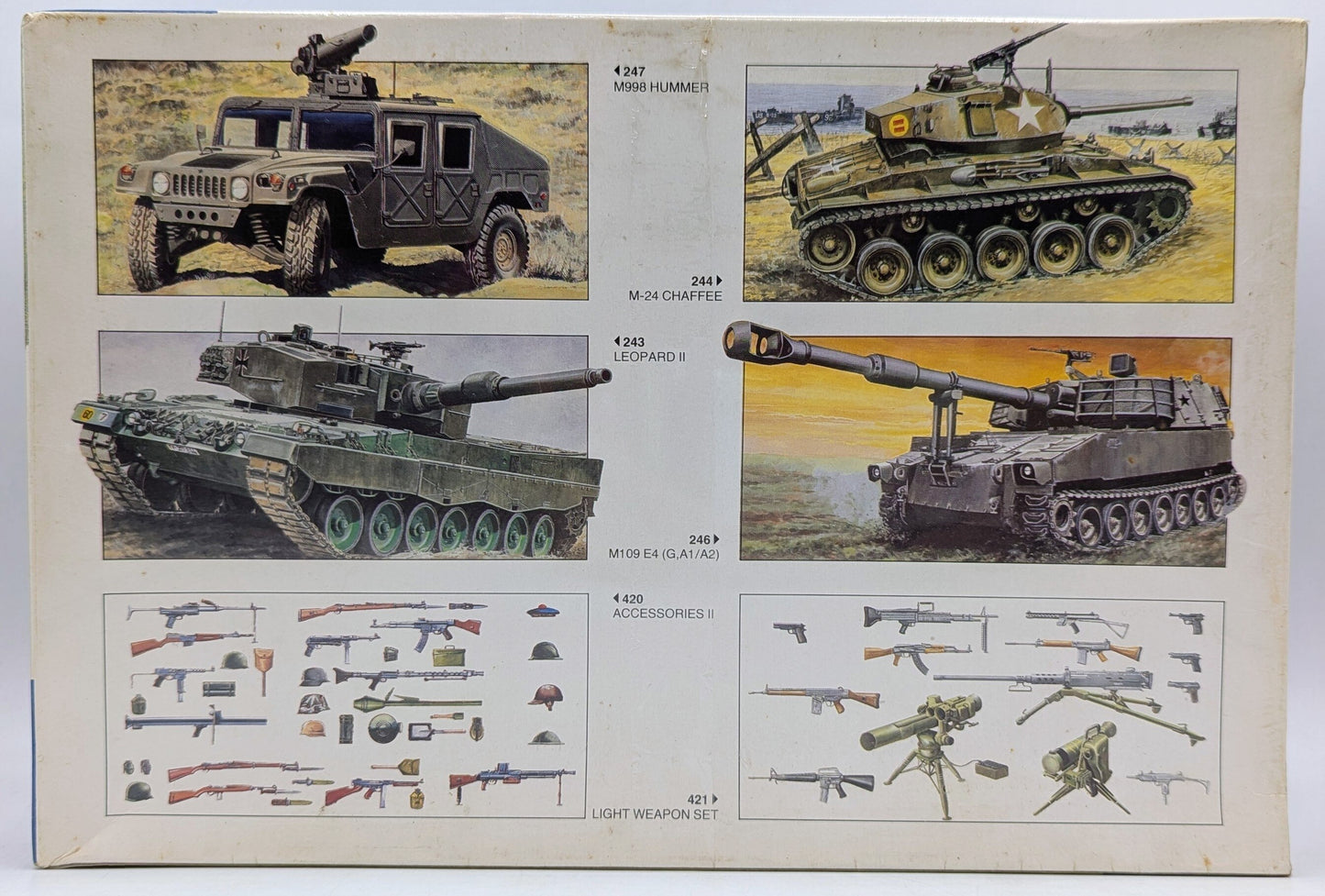 ITALERI 1/35 装甲車 IB 軽戦車 222