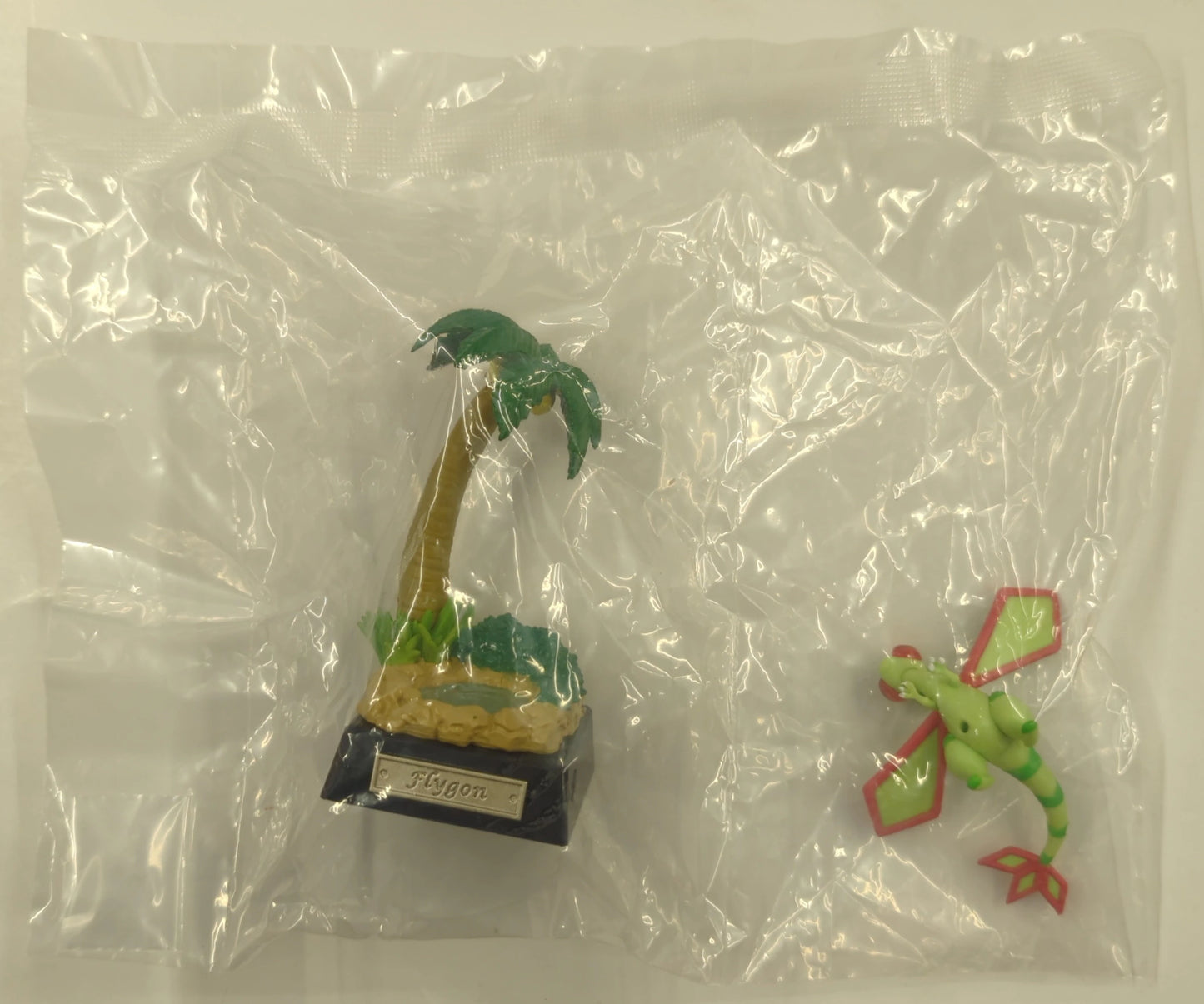 Re-Ment Pocket Statue Dragon Type Pokemon Flygon 2