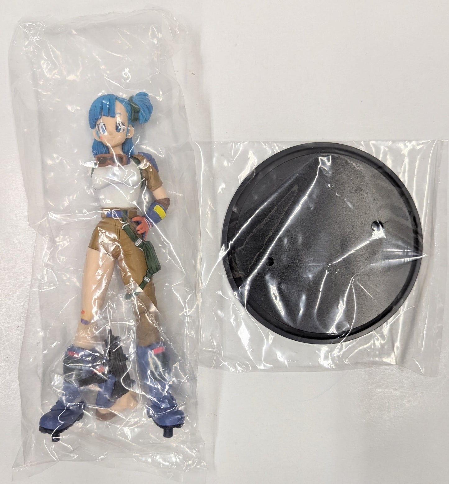Banpresto DX Assembled Pichi Pichi Gal Figure 2 Bulma