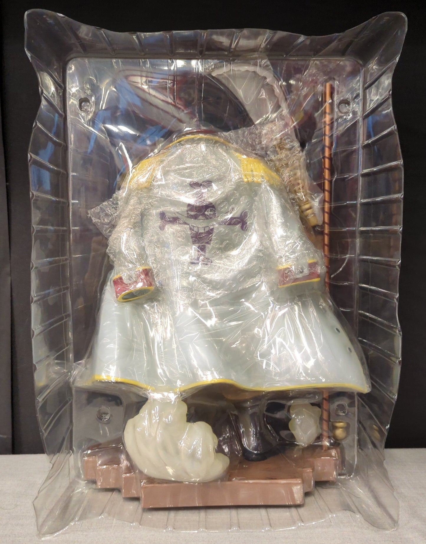 Banpresto - Ichiban Kuji One Piece Marineford Arc B-Prize Edward Newgate Figure