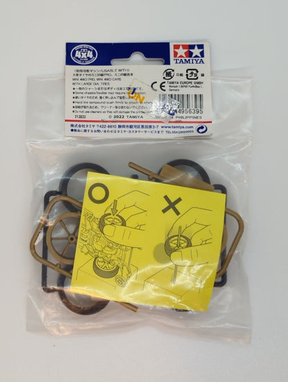 Tamiya Mini 4WD GUP Mini 4WD 40th Anniversary Super Hard Large Diameter Low-Profile tire and 6-Spoke Wheels 95639