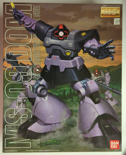 Bandai MG 1/100 Mobile Suit Gundam Dom