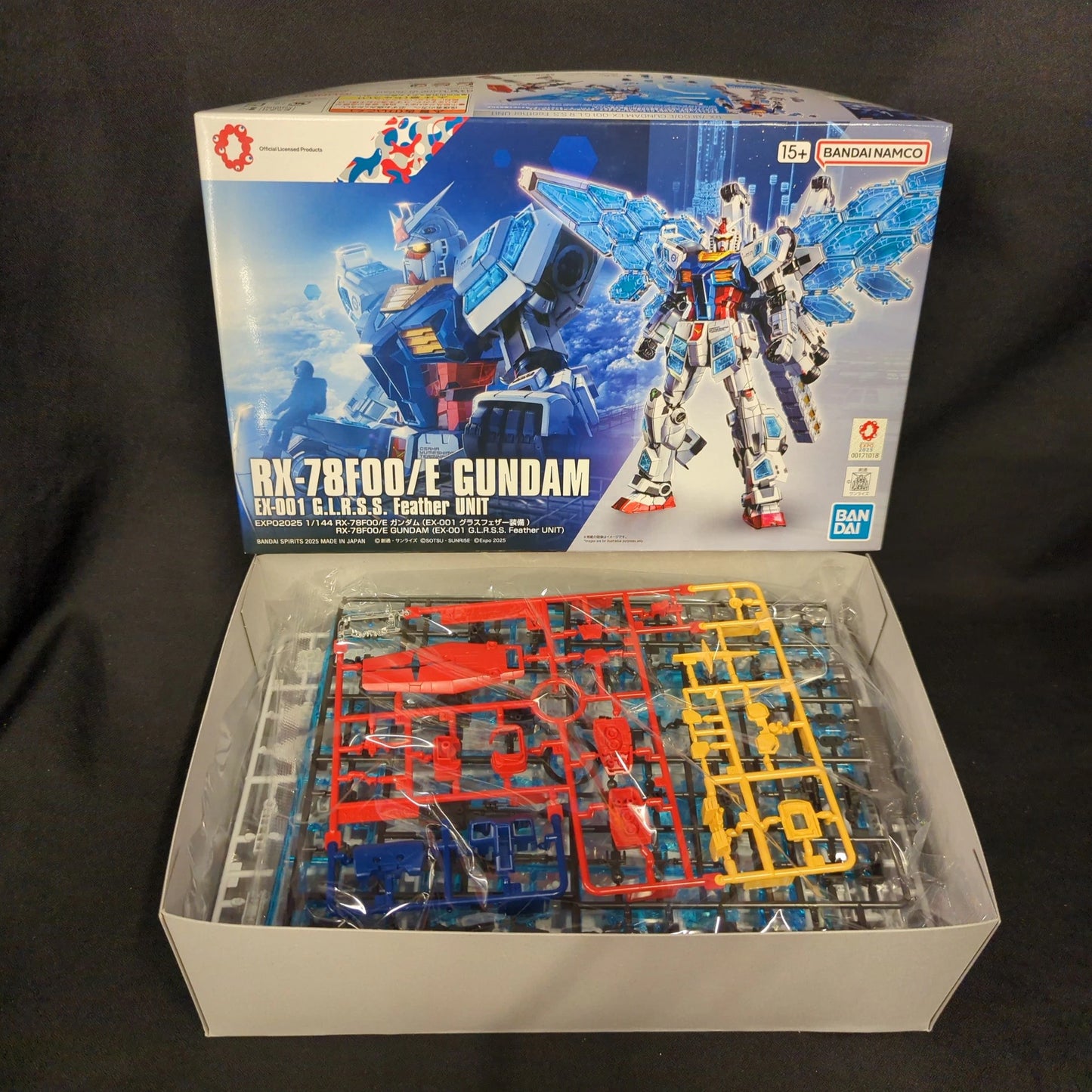 BANDAI SPIRITS 1/144 Scale Osaka Kansai Expo GUNDAM NEXT FUTURE PAVILIO RX-78F00/E Gundam (EX-001 Grass Feather Equipped)